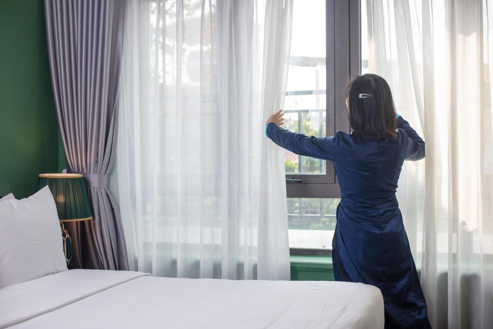Madelise Adora Hotel & Travel ฮานอย ภายนอก รูปภาพ