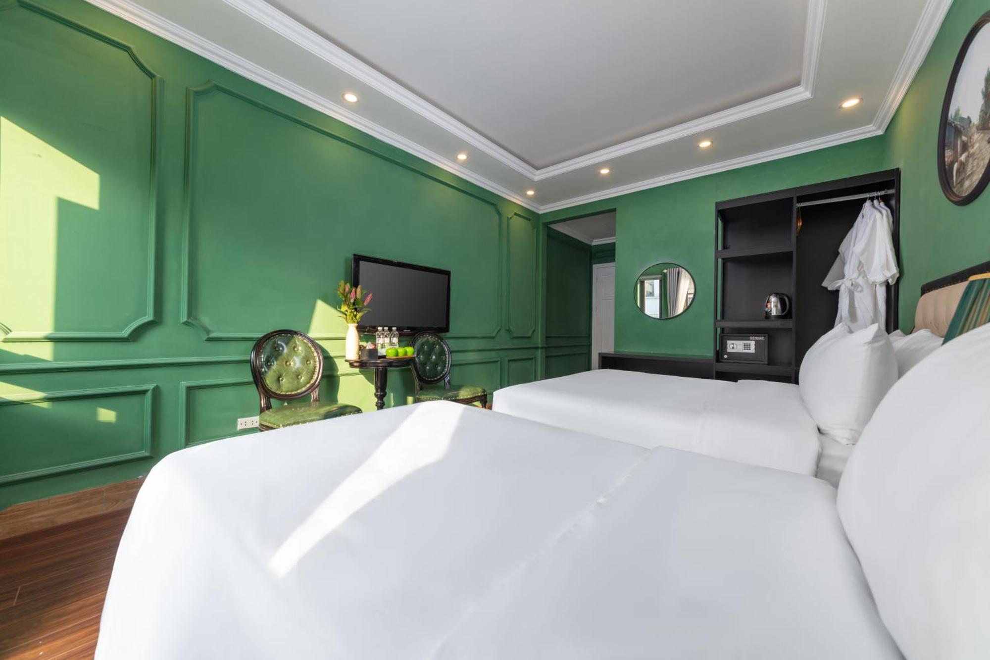 Madelise Adora Hotel & Travel ฮานอย ภายนอก รูปภาพ
